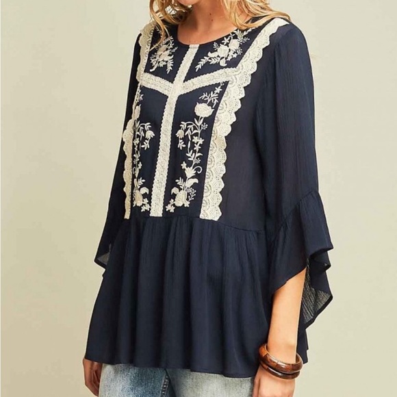 Embroidered Bohemian Top - Picture 4 of 6